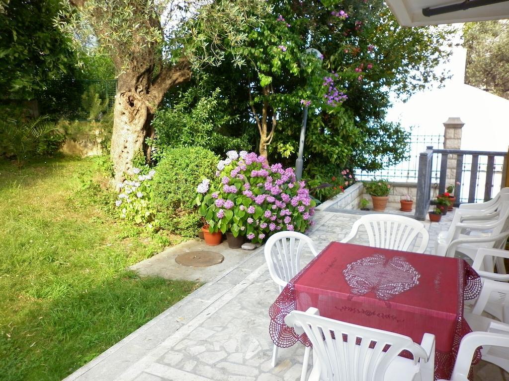 Rooms Villa Desa Budva Room photo